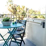 Casa Luna Nel Cuore Di Cagliari A 10 Minuti In Macchina Dalle Spiagge Piu Belle